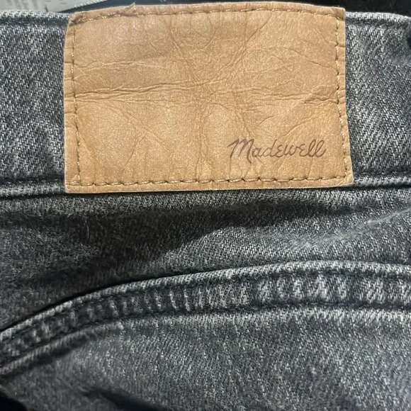 Madewell The Petite Jean in Lunar Wash 29P - Picture 9 of 11